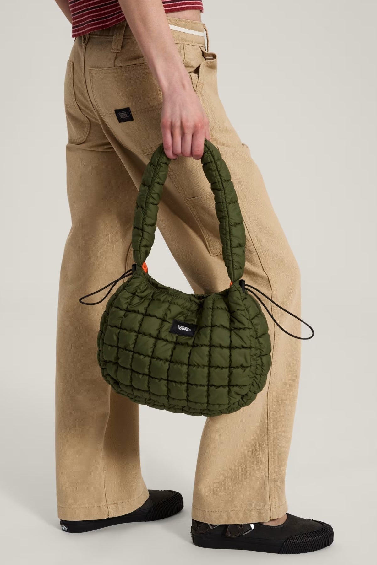 VANS VNXBGRK QUILTED KATIE BAG en color   (1)