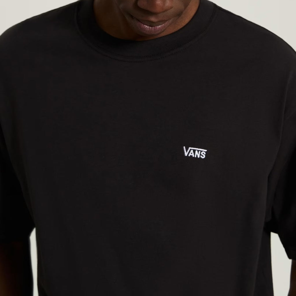 VANS VNFFBLK LEFT CHEST II LOOSE SS en color NEGRO  (6)