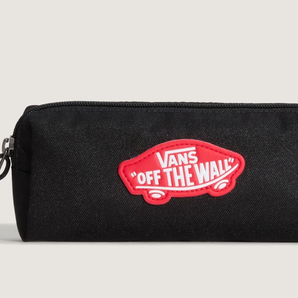 VANS VNHAT OLD SKOOL PENCIL POUCH en color NEGRO  (6)