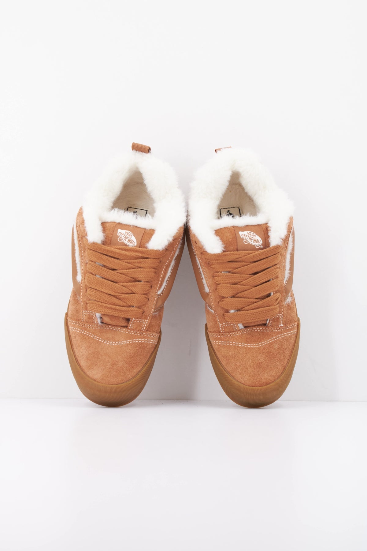 VANS VNEXGWT KNU SKOOL COZY MBRWN en color MARRON CLARO  (3)