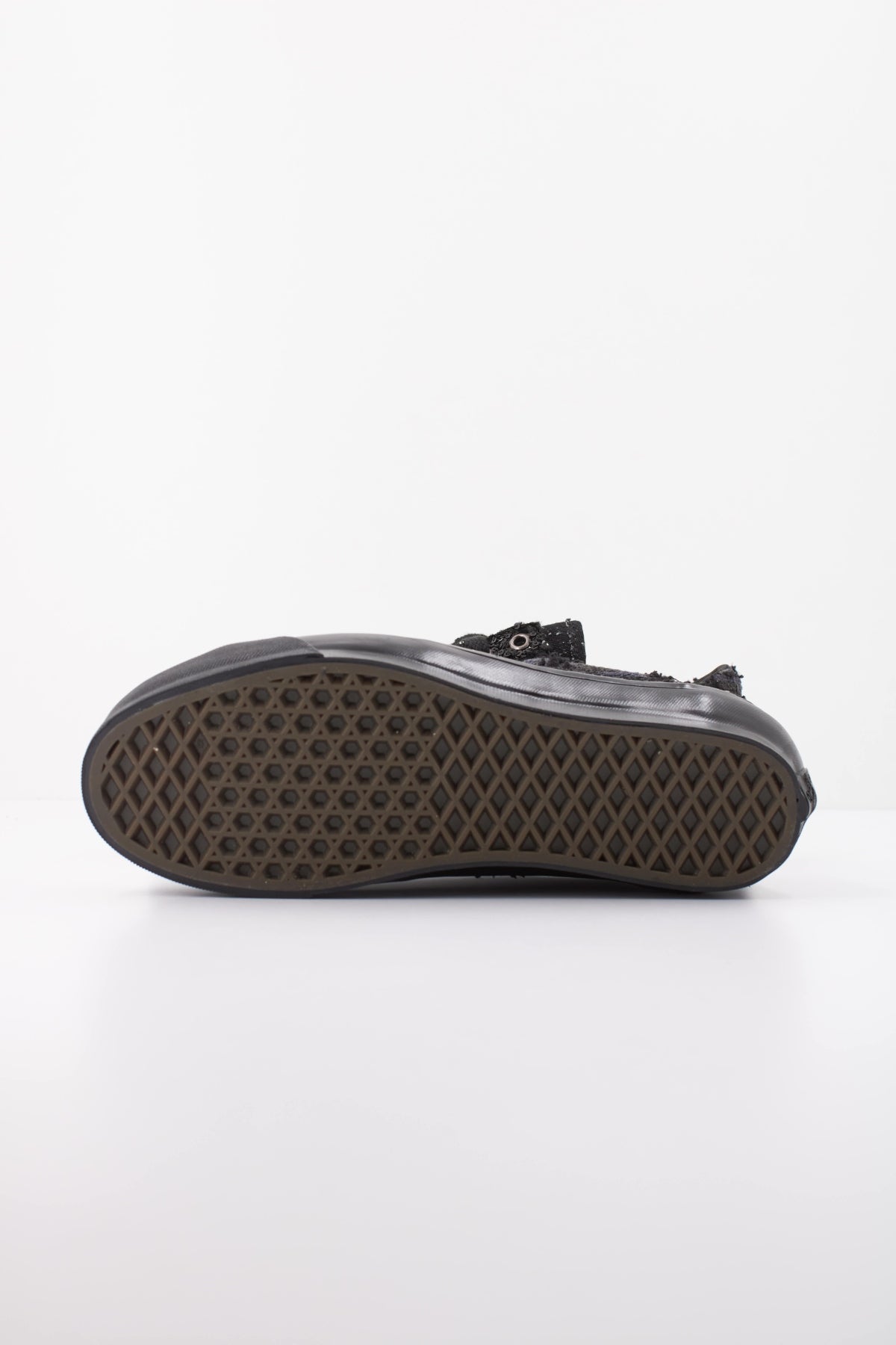 VANS VNEHDBKA LX OLD SKOOL  FUZZ en color NEGRO  (5)