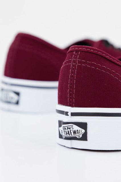 VANS VQERU U en color BURDEOS  (4)