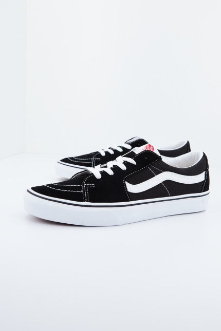 VANS SK-LOW en color NEGRO  (1)