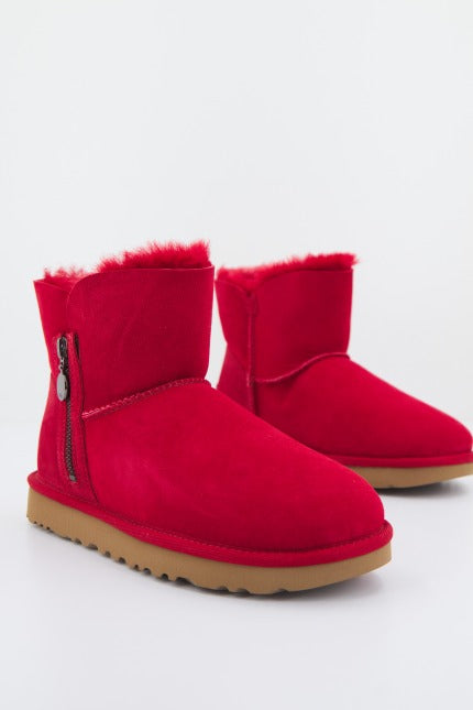 UGG Bailey Zip Mini en color ROJO  (2)