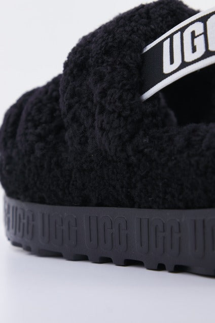 UGG W OH FLUFFITA en color NEGRO  (4)