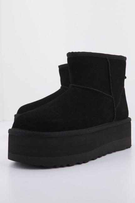 UGG W CLASSIC MINI PLATFORM en color NEGRO  (1)