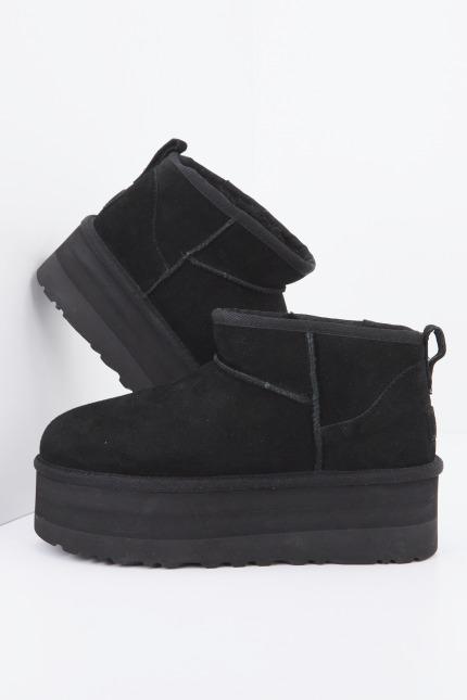 UGG W CLASSIC ULTRA MINI PLATF en color NEGRO  (2)