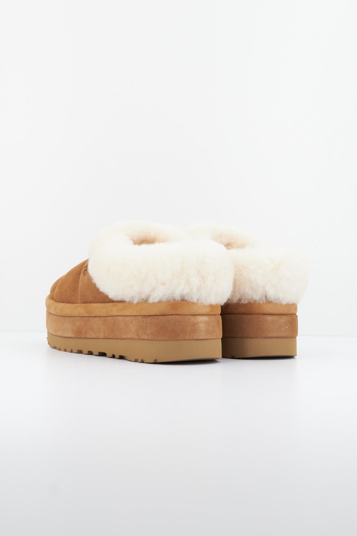 UGG W TAZZLITA en color MARRON  (3)