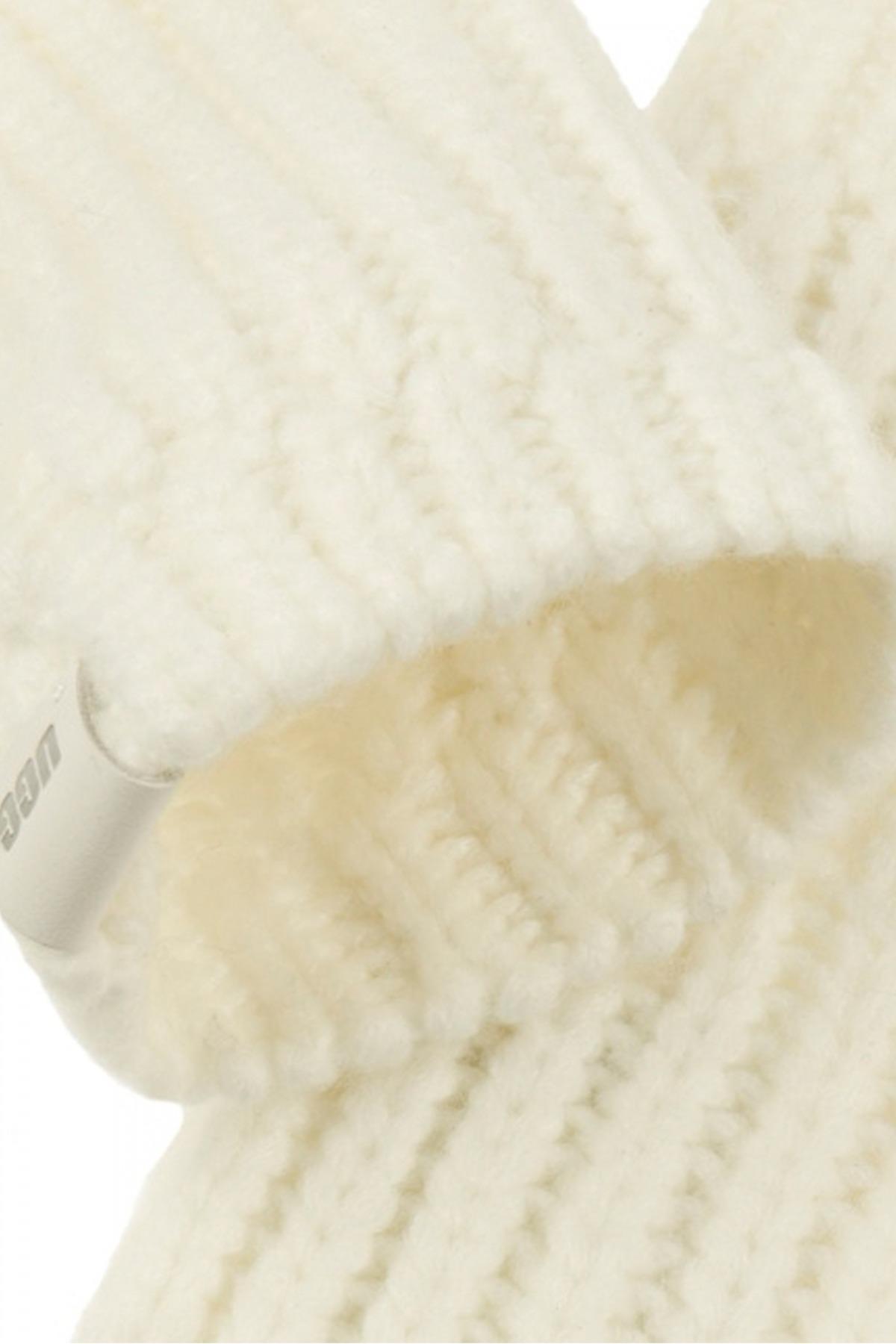 UGG  W RIBBED FINGERLESS MITTEN en color BLANCO  (2)