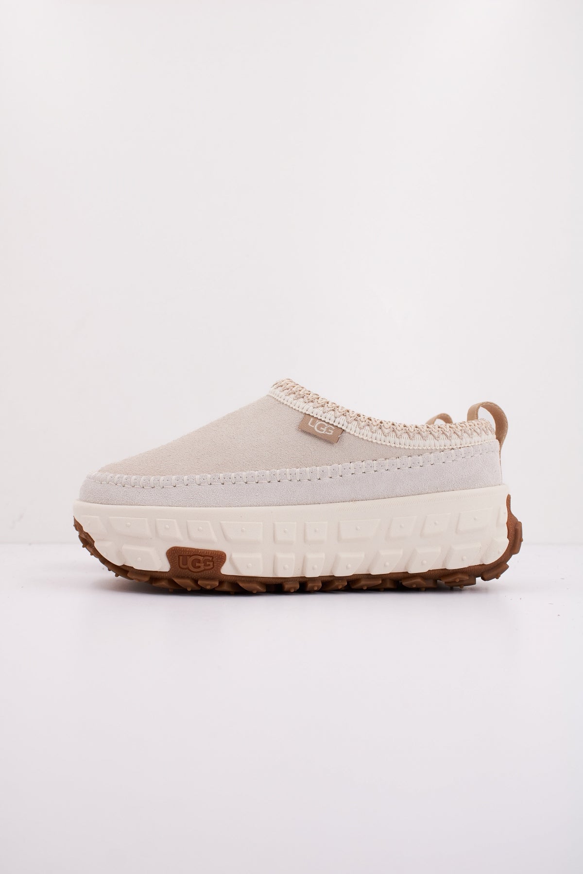 UGG W VENURE DAZE en color BEIS  (1)