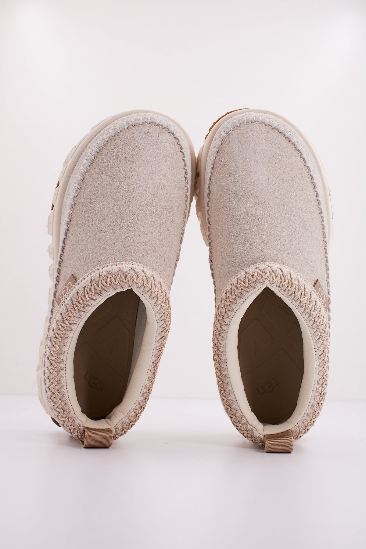 UGG W VENURE DAZE en color BEIS  (3)