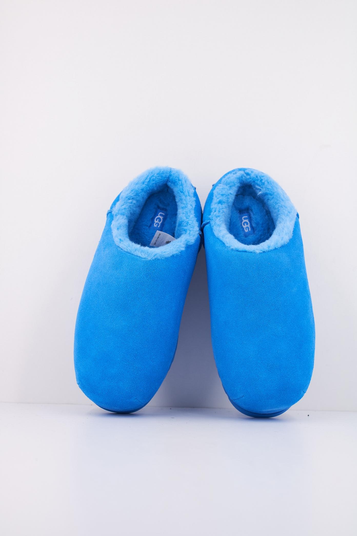 UGG W PUMPED SLIDE en color AZUL  (3)