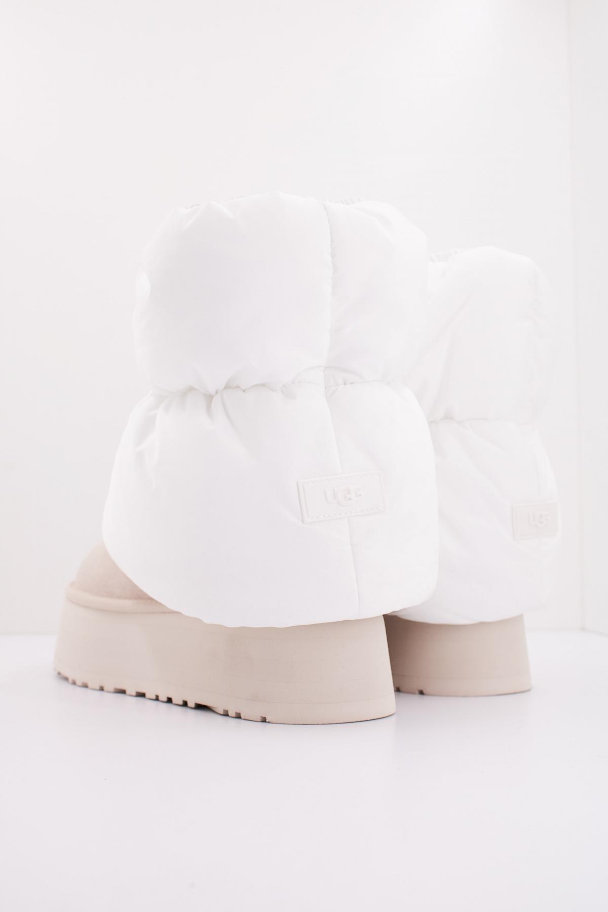 UGG W CLASSIC MINI DIPPER PUFF en color BLANCO  (4)