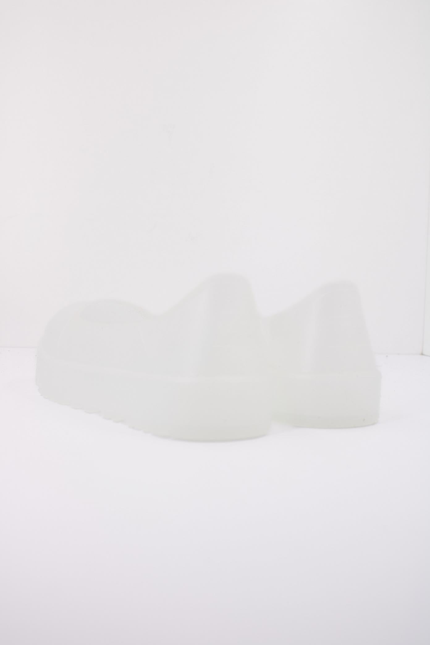 UGG GUARD . en color BLANCO  (4)