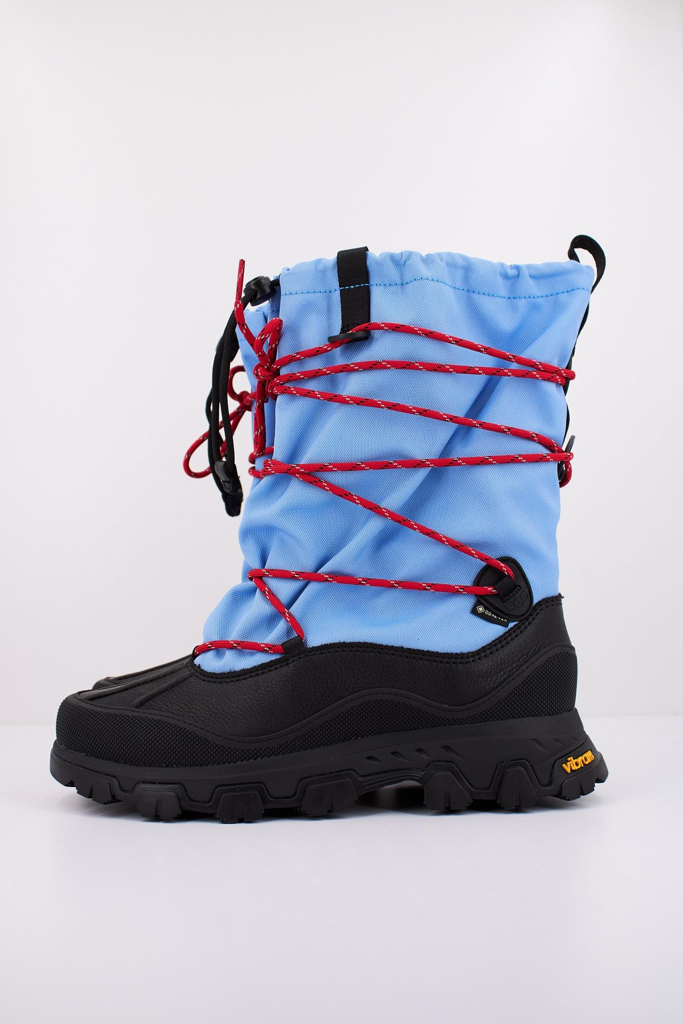 UGG W METROPEAK en color AZUL  (1)