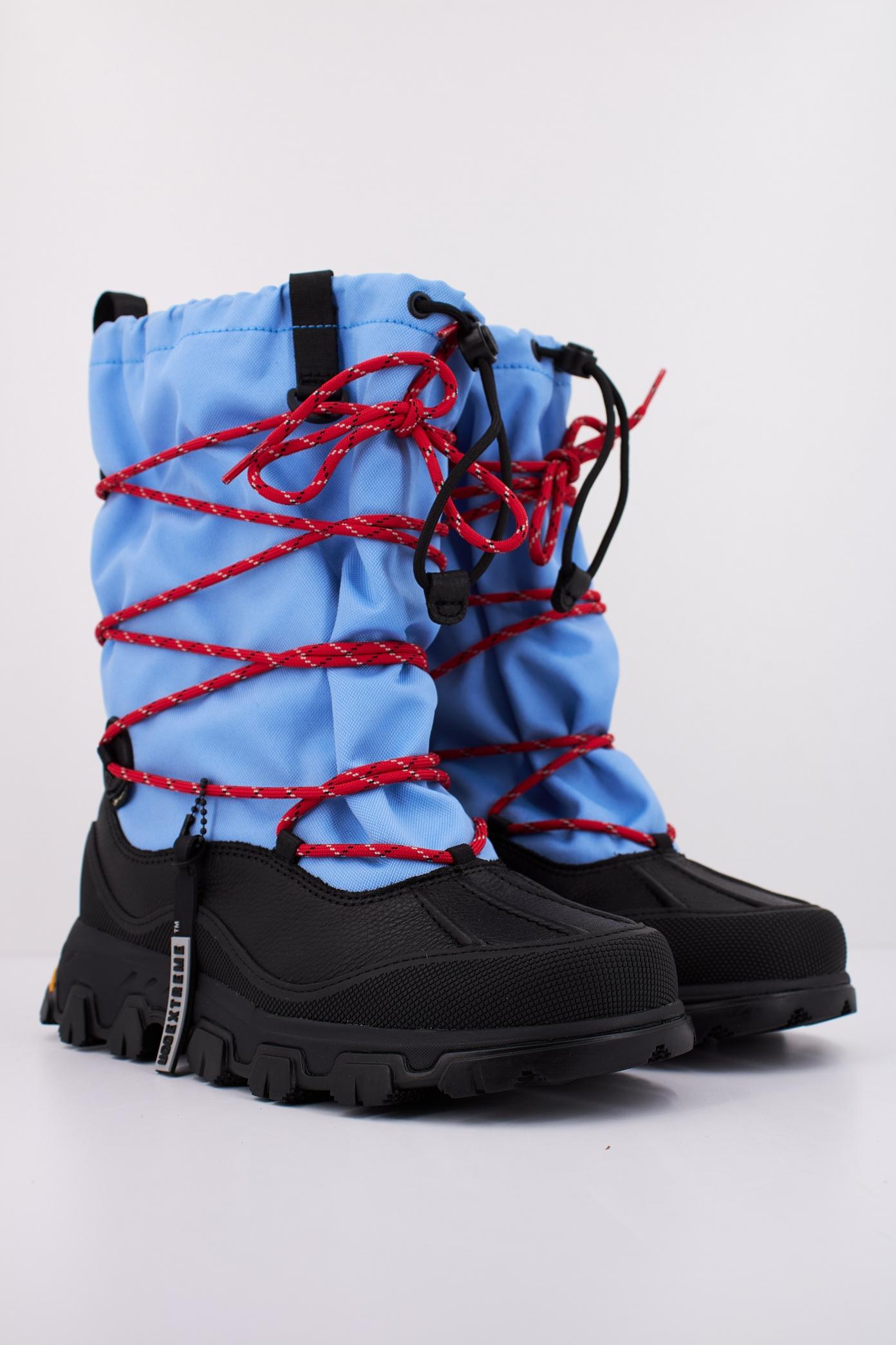 UGG W METROPEAK en color AZUL  (2)