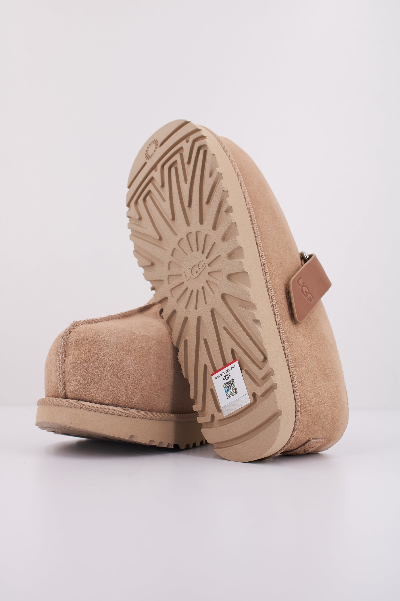 UGG W GOLDENSTAR HI CLOG en color MARRON CLARO  (5)