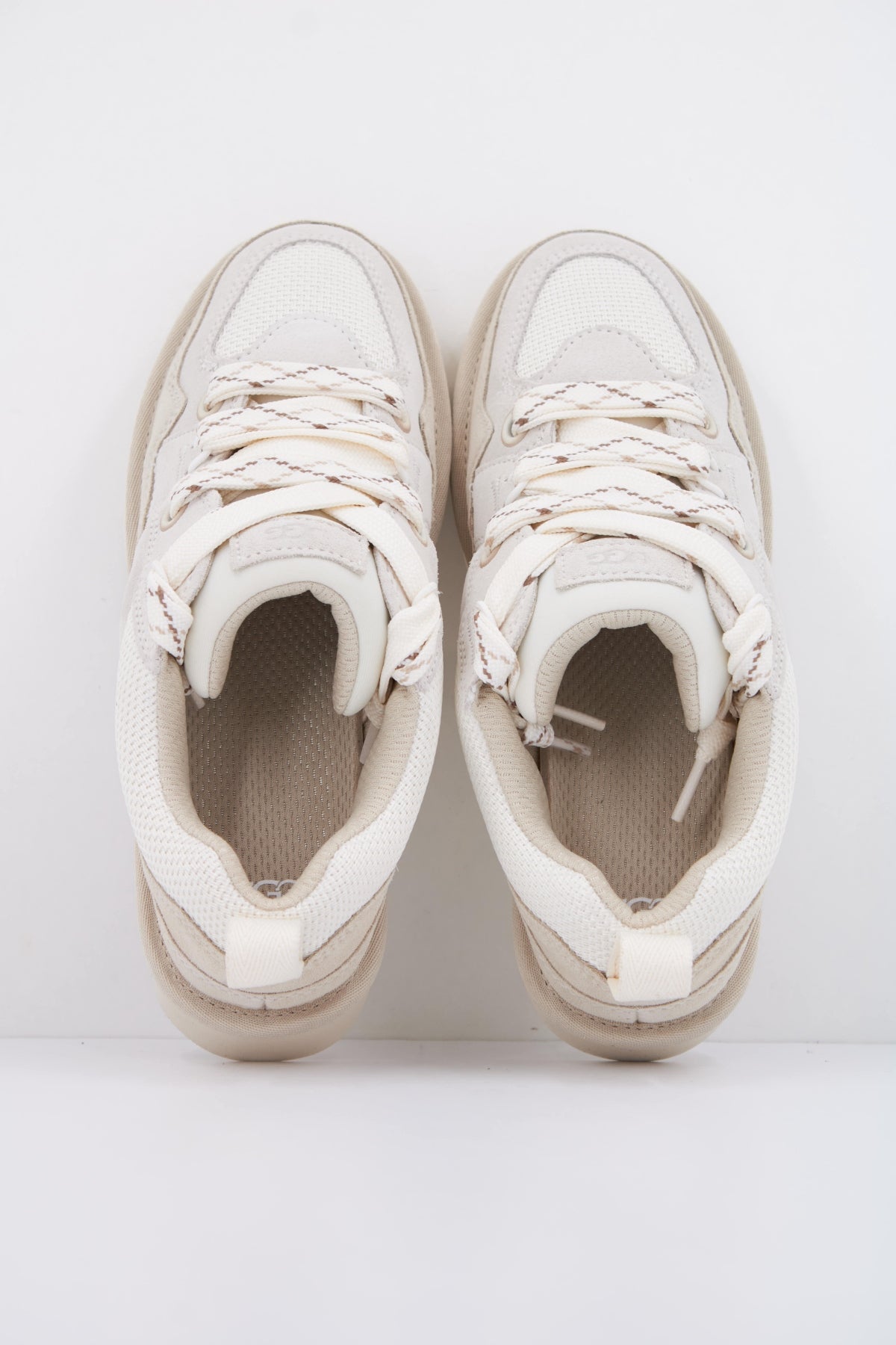 UGG U W en color BLANCO  (3)