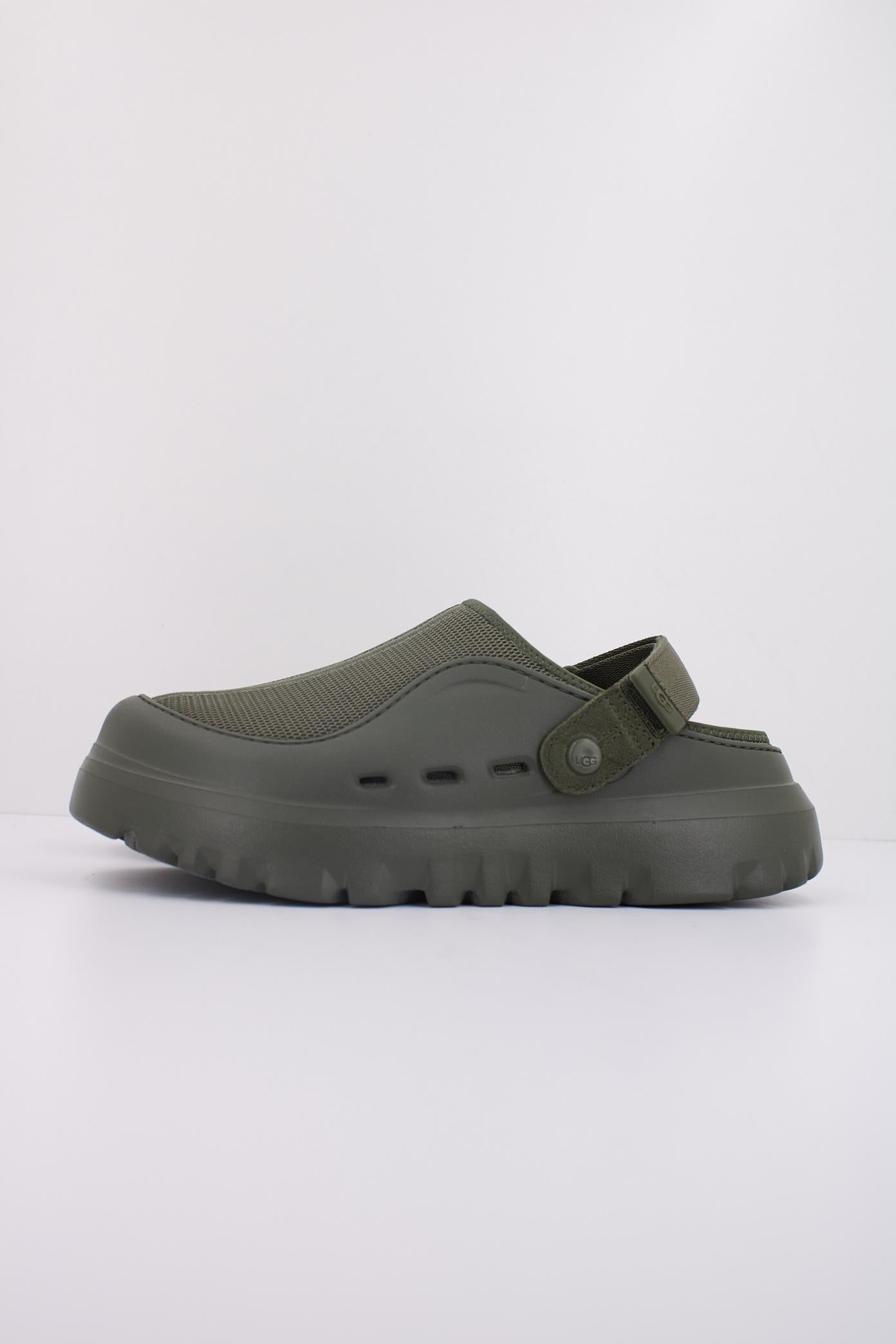 UGG M PEACKMOD en color VERDE  (1)