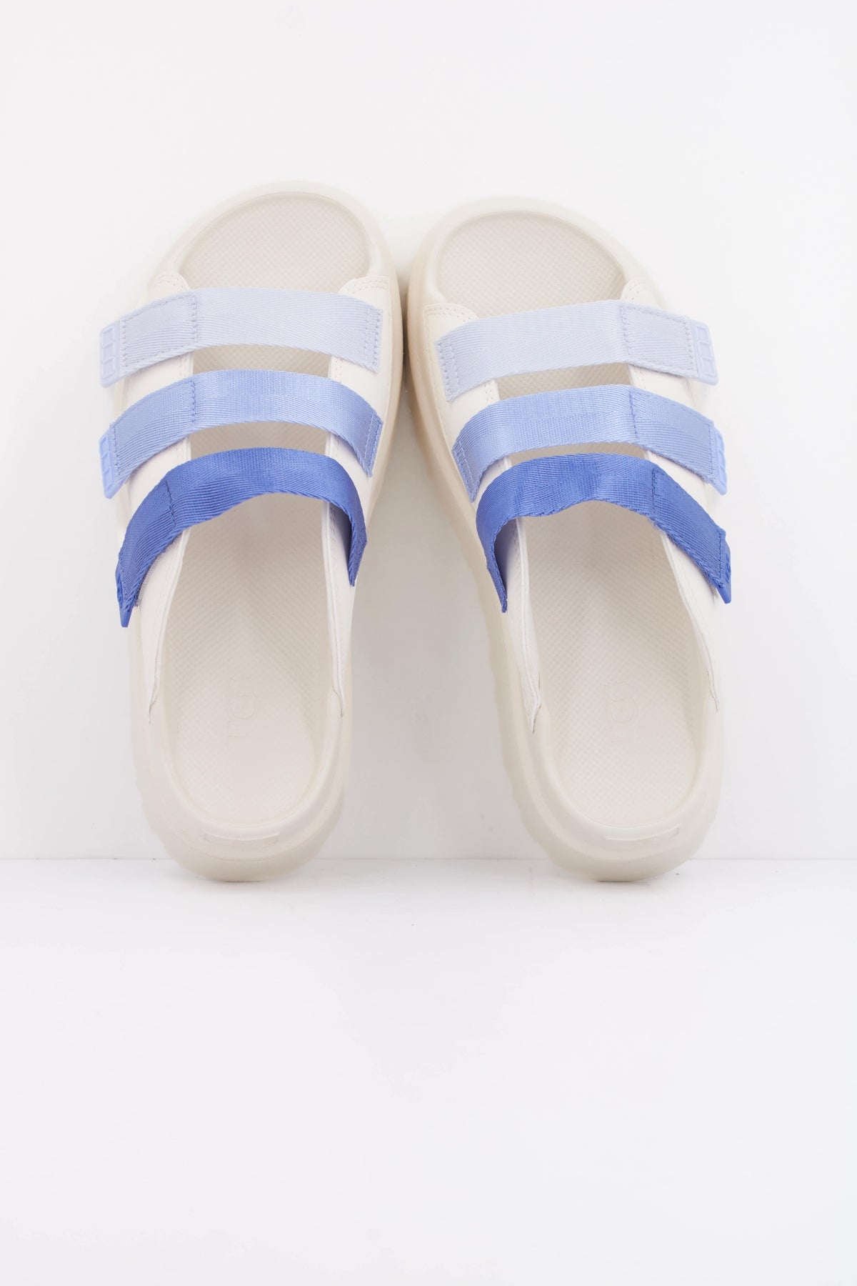 UGG  W GOLDEN GLOW SLIDE en color BLANCO  (3)