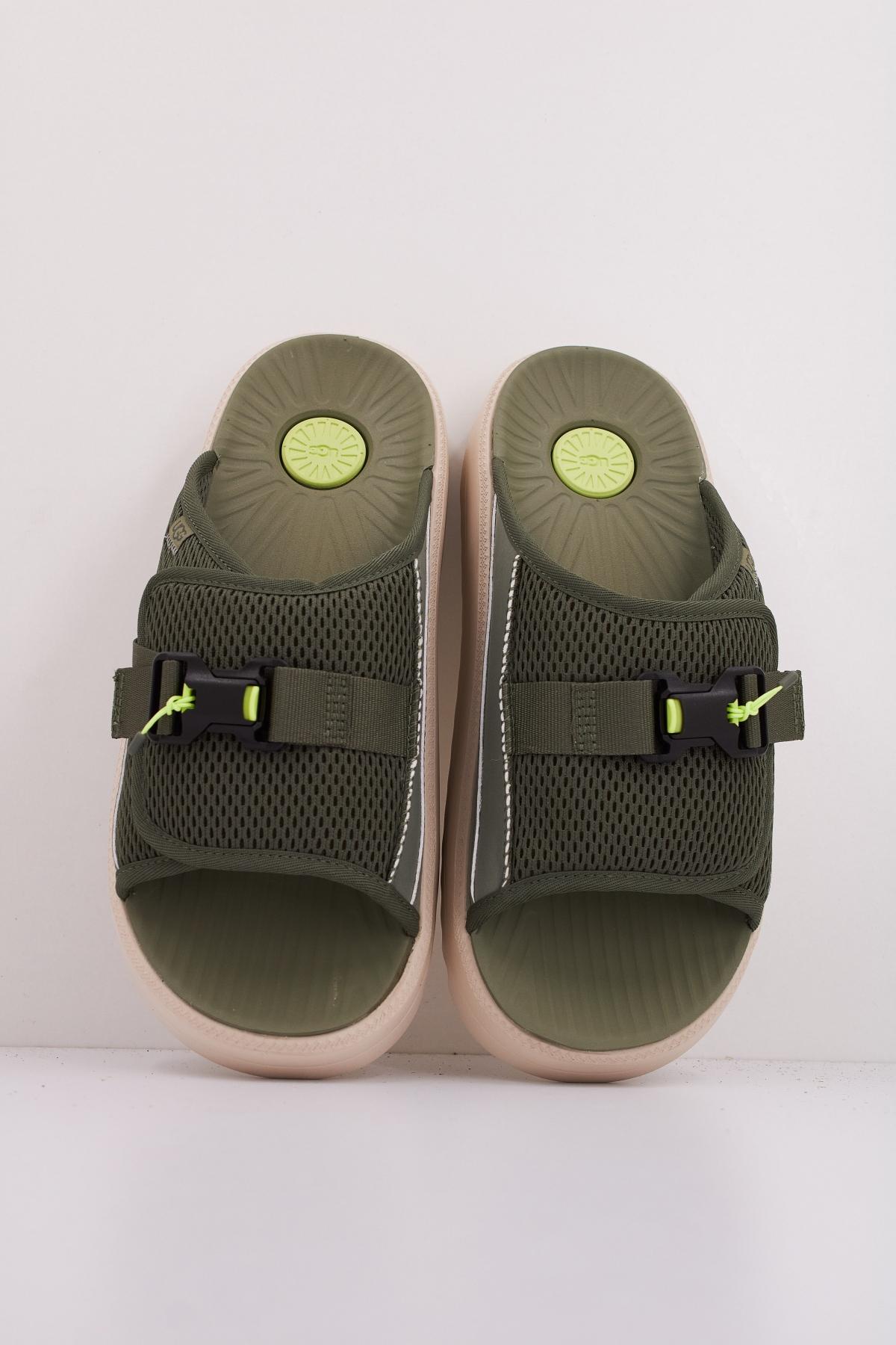 UGG M MAXXER SLIDE en color VERDE  (3)