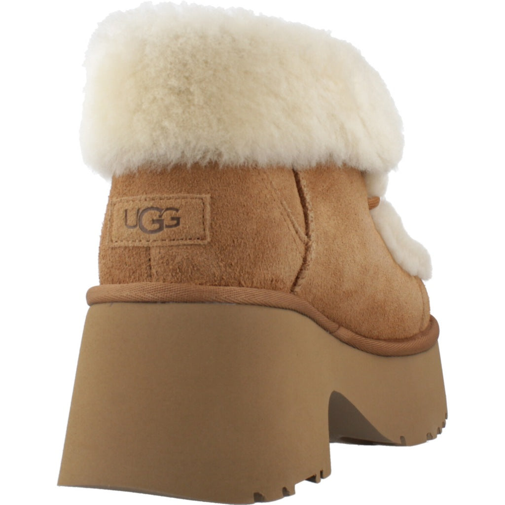 UGG ESMEE LACE UP en color MARRON  (3)