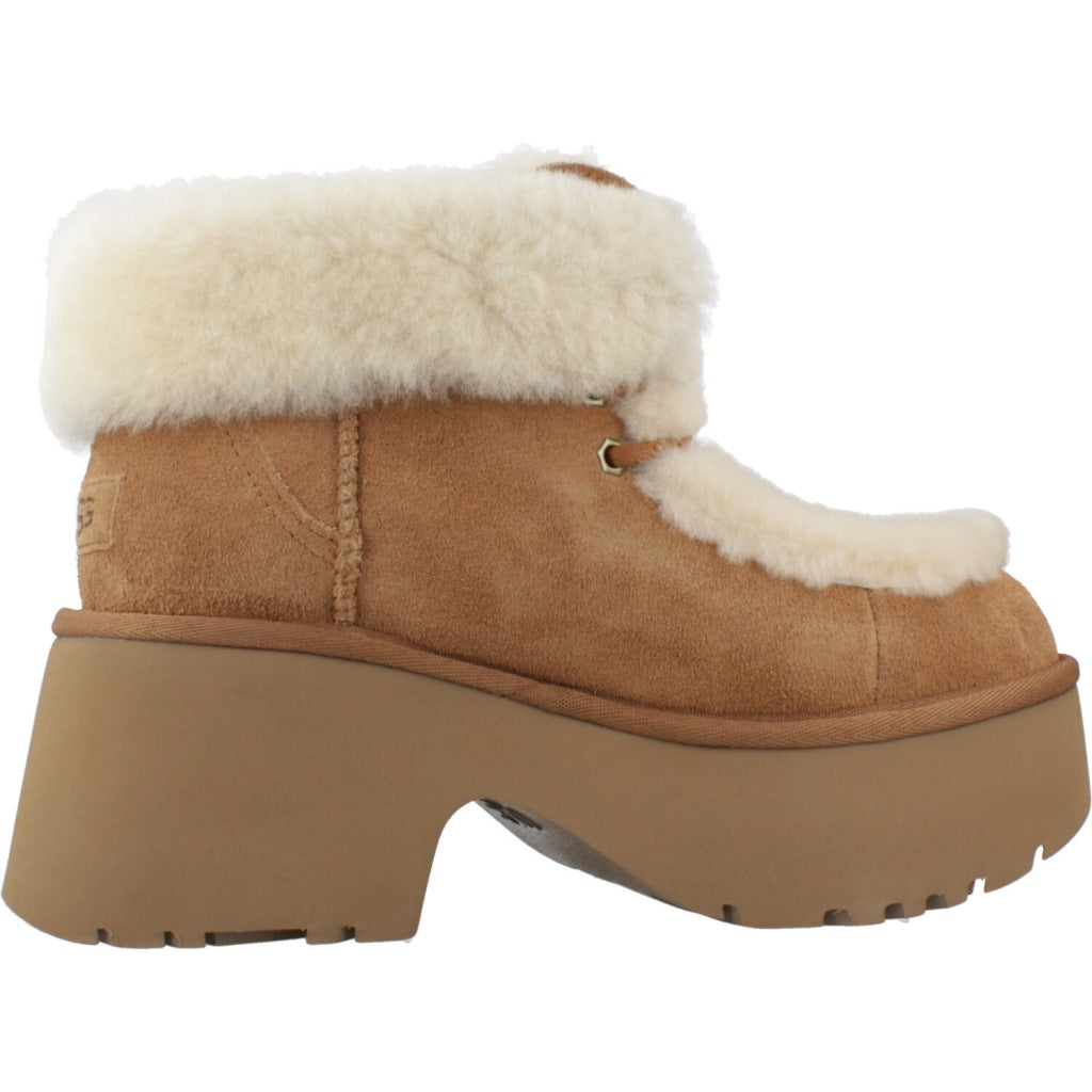 UGG ESMEE LACE UP en color MARRON  (4)