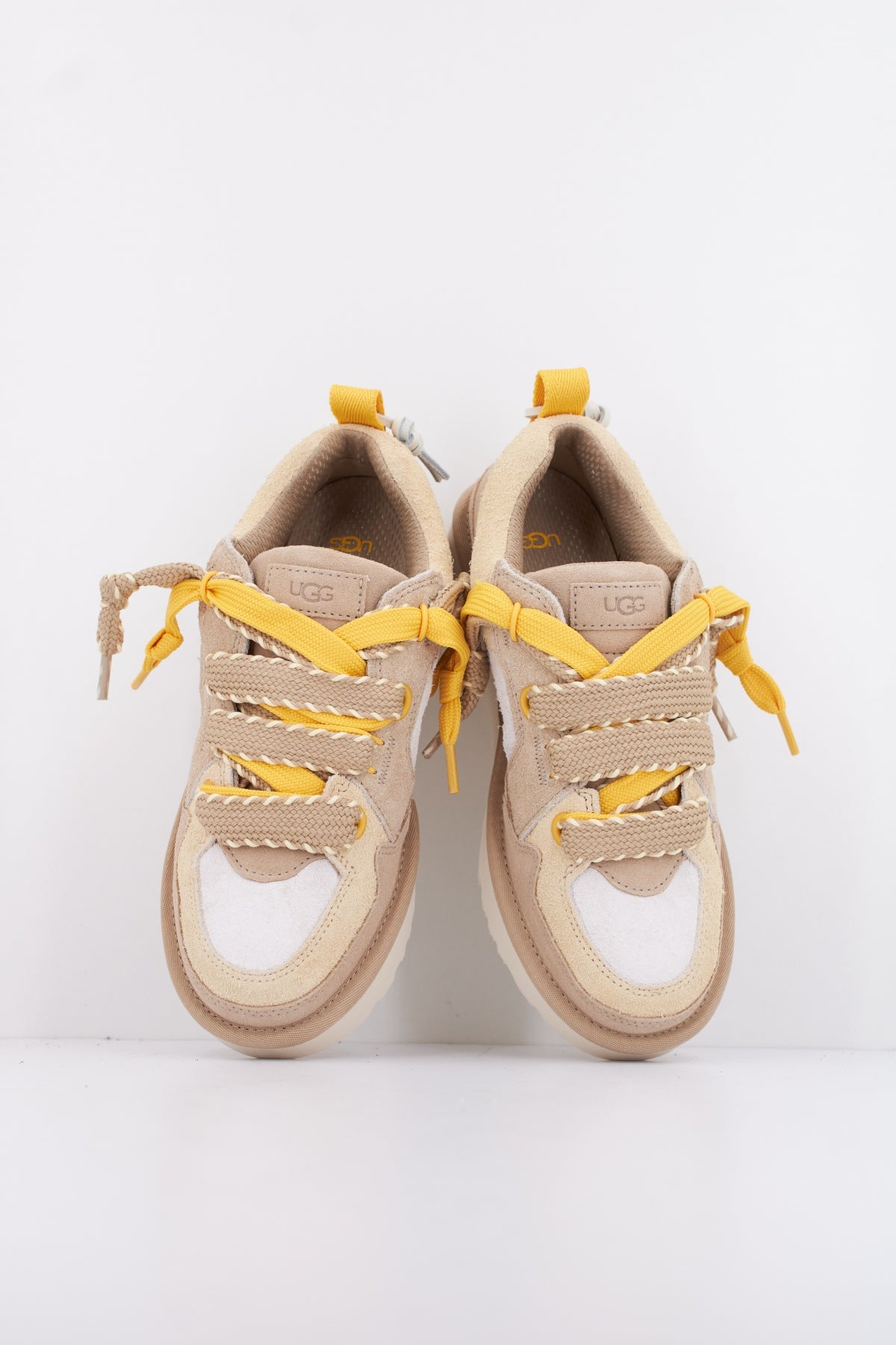 UGG W LO LOWMEL BIARRITZ en color MARRON  (3)