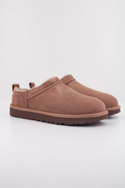 UGG W CLASSIC MICRO en color MARRON  (2)