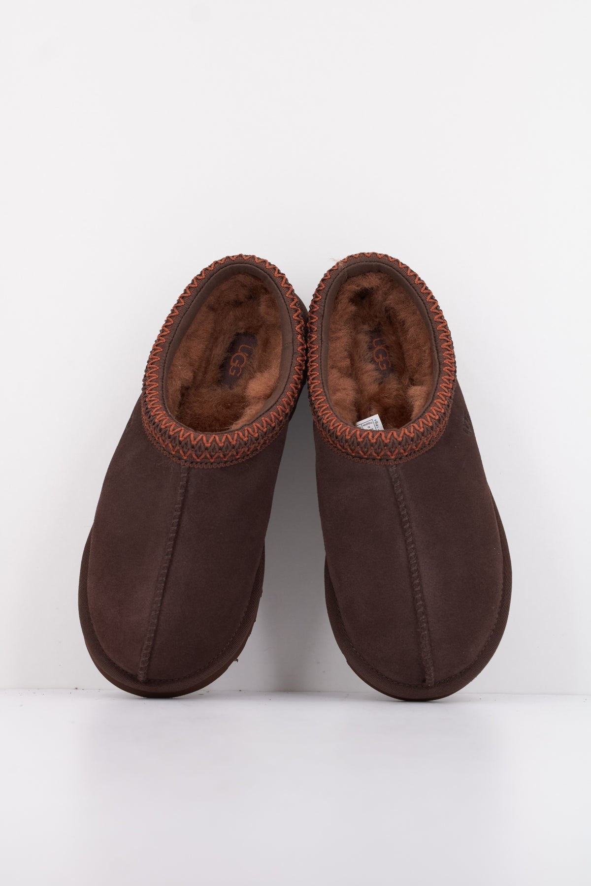 UGG U W TASMAN II en color MARRON  (3)