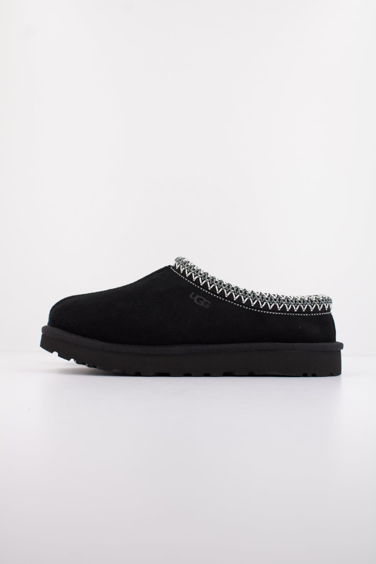 UGG U W TASMAN II en color NEGRO  (2)