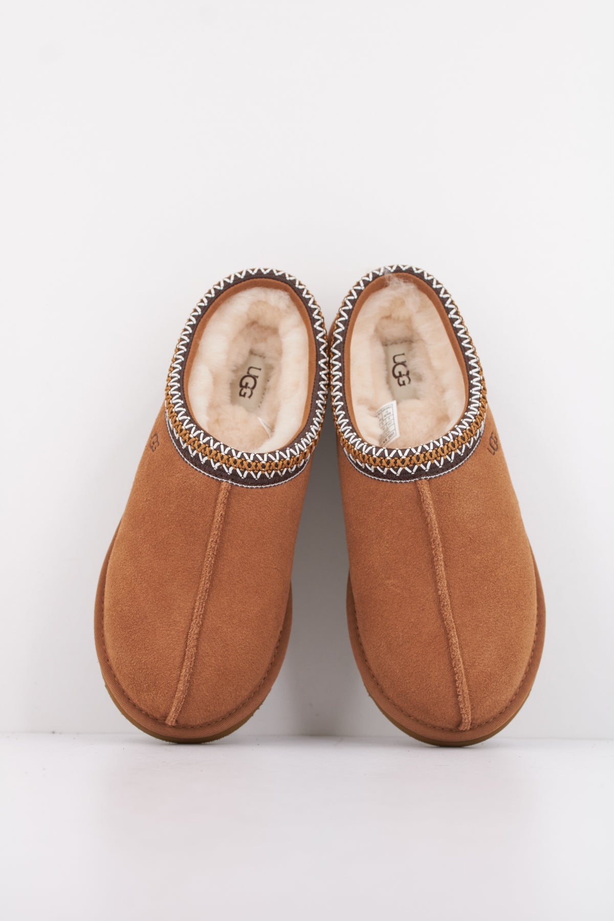 UGG U W TASMAN II en color MARRON  (4)