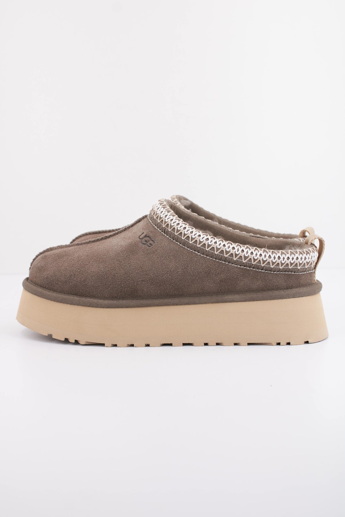 UGG TAZZ II en color GRIS  (1)