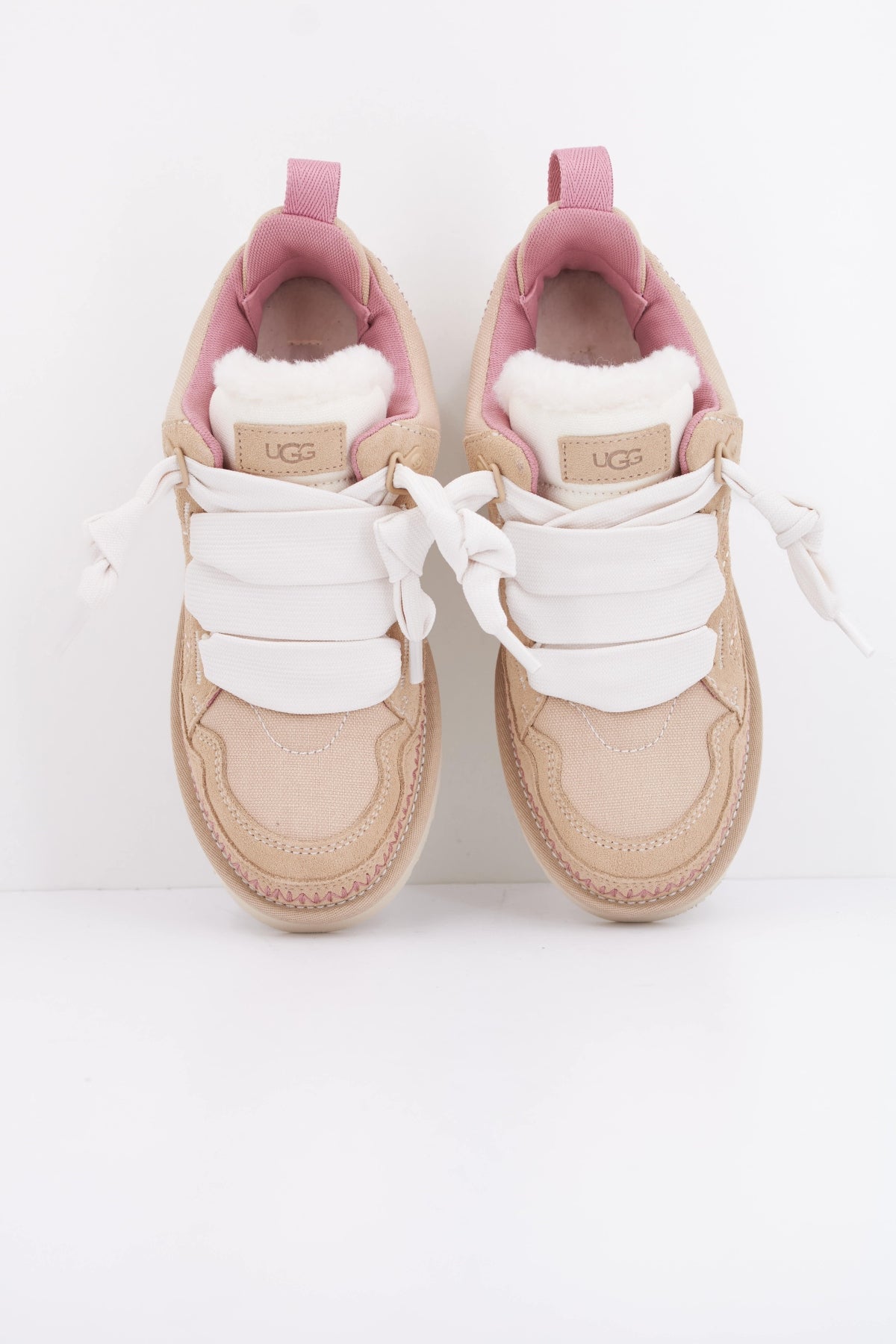 UGG W LOWMEL MEADOW en color MARRON  (3)