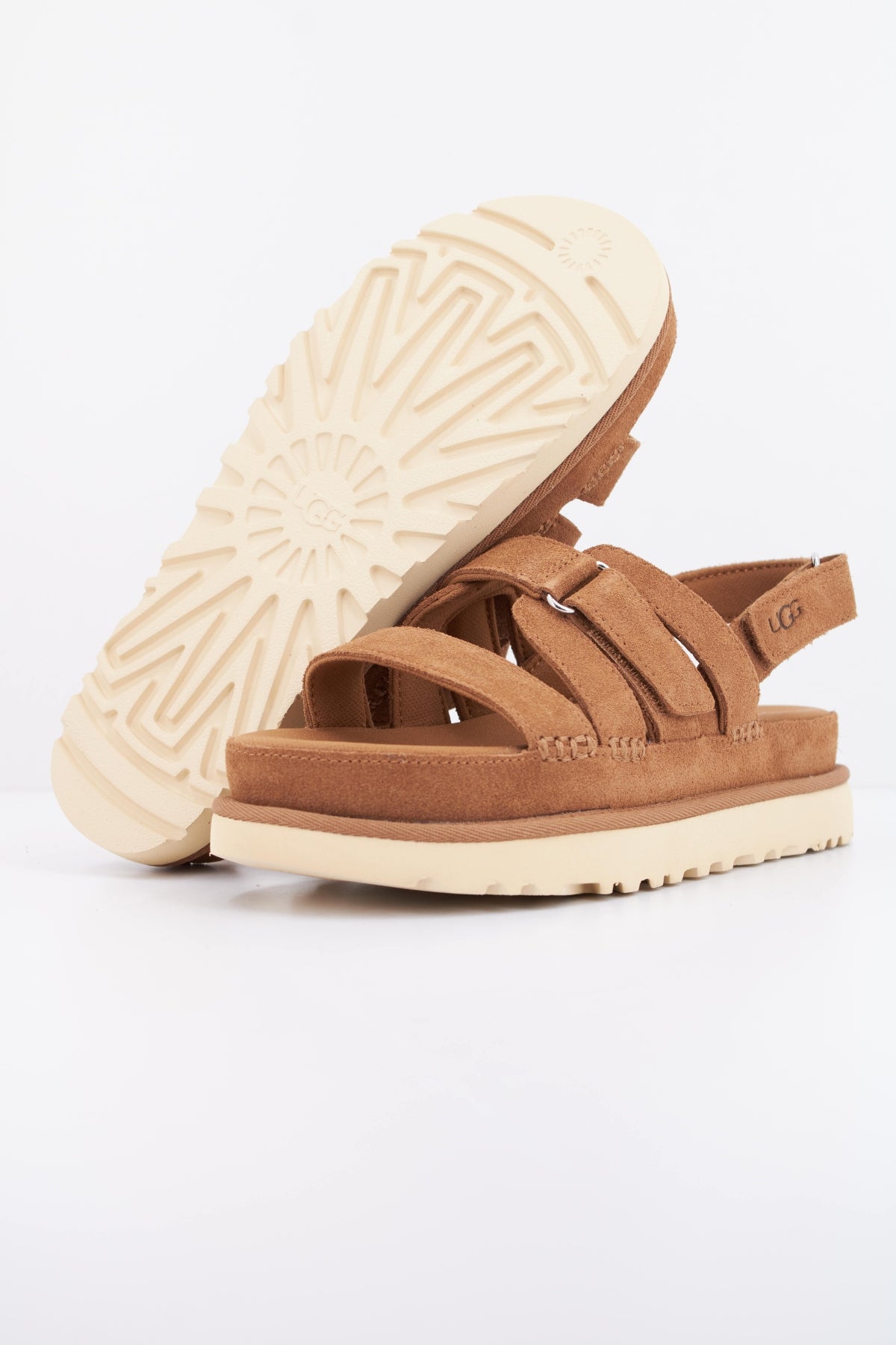 UGG W GOLDENSTAR GLEAM en color MARRON  (5)