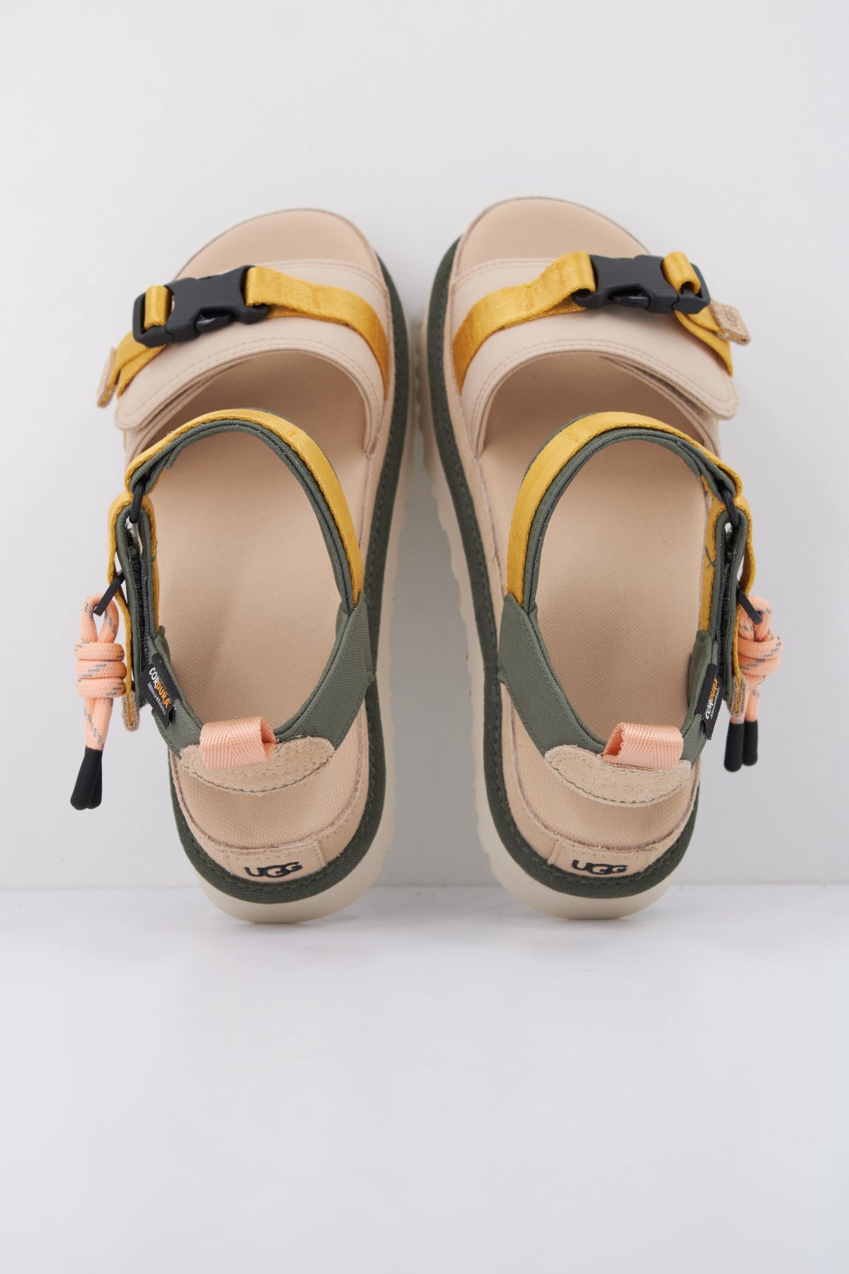 UGG W GOLDENSTAR WILDWOOD en color BEIS  (3)