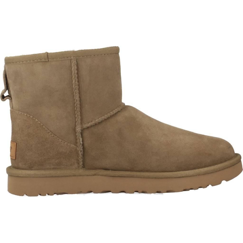 UGG W CLASSIC MINI II en color MARRON  (4)