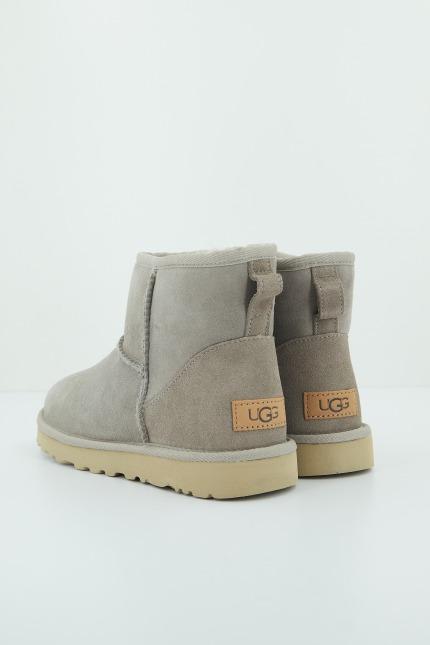UGG  W CLASSIC MINI II en color GRIS  (3)