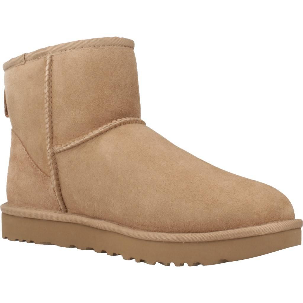 UGG W CLASSIC MINI II en color MARRON  (5)