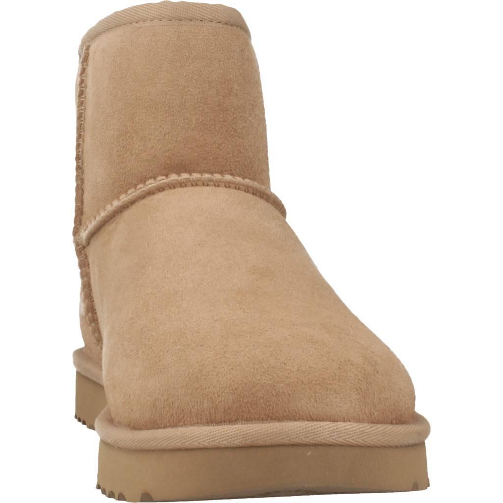 UGG W CLASSIC MINI II en color MARRON  (6)