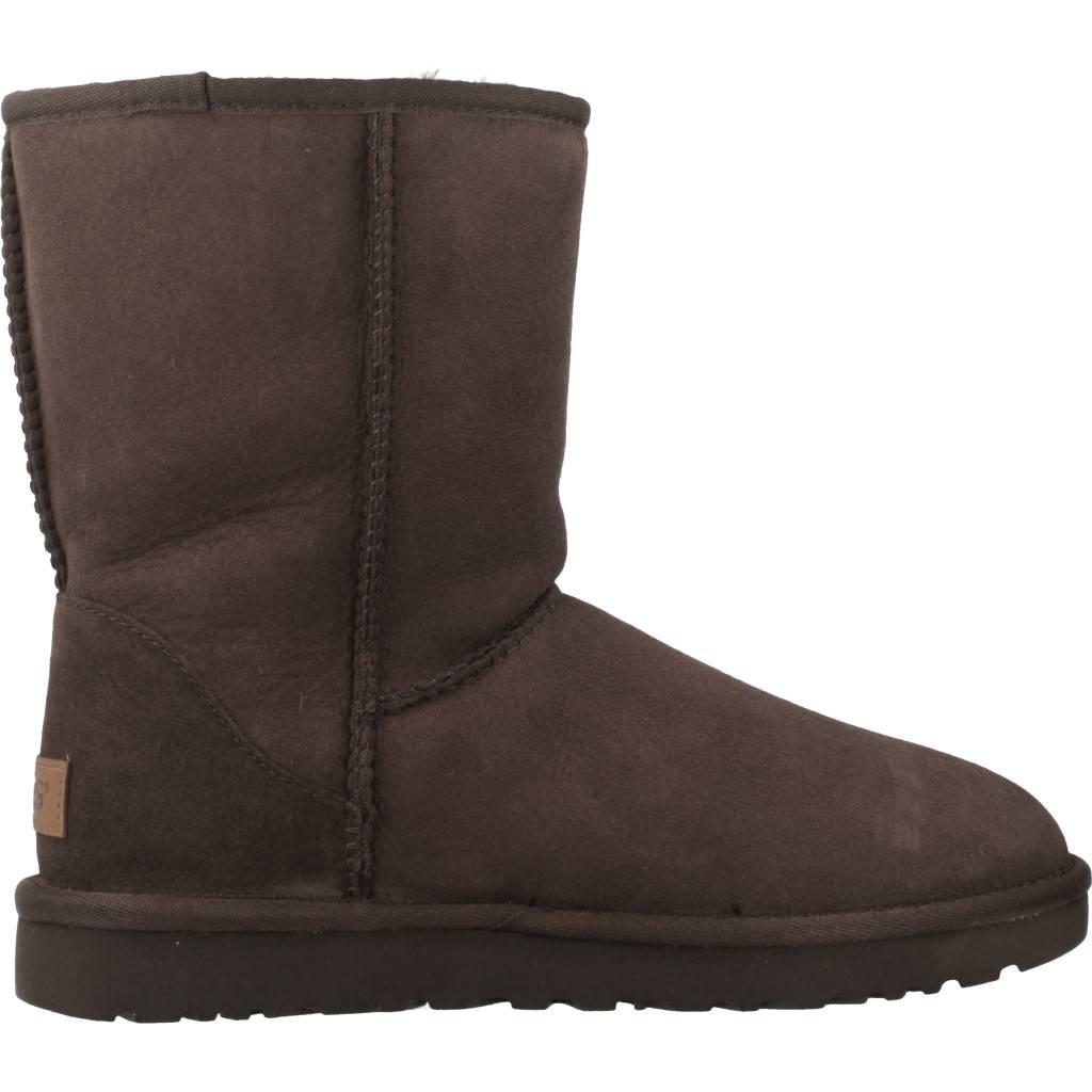 UGG W CLASSIC SHORT II en color MARRON  (4)