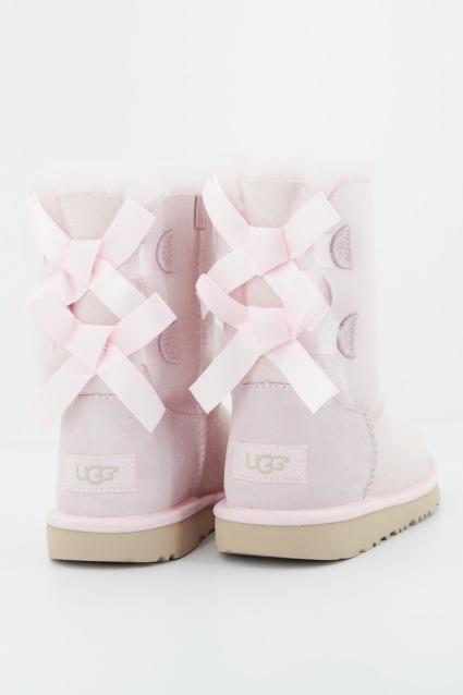 UGG BAILEY BOW II en color ROSA  (4)