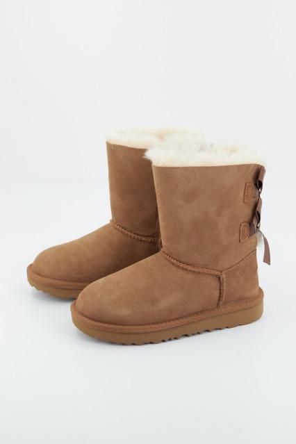 UGG BAILEY BOW II en color MARRON  (1)