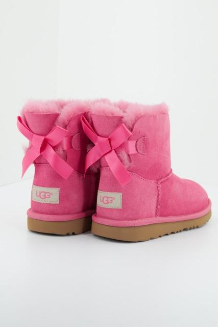 UGG MINI BAILEY BOW II en color ROSA  (3)