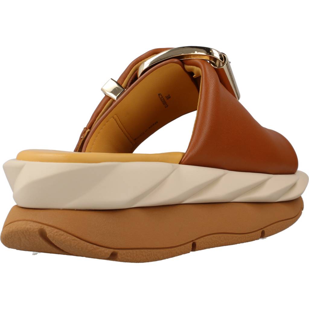 CCCCEES MELLOW GLOW en color MARRON  (3)