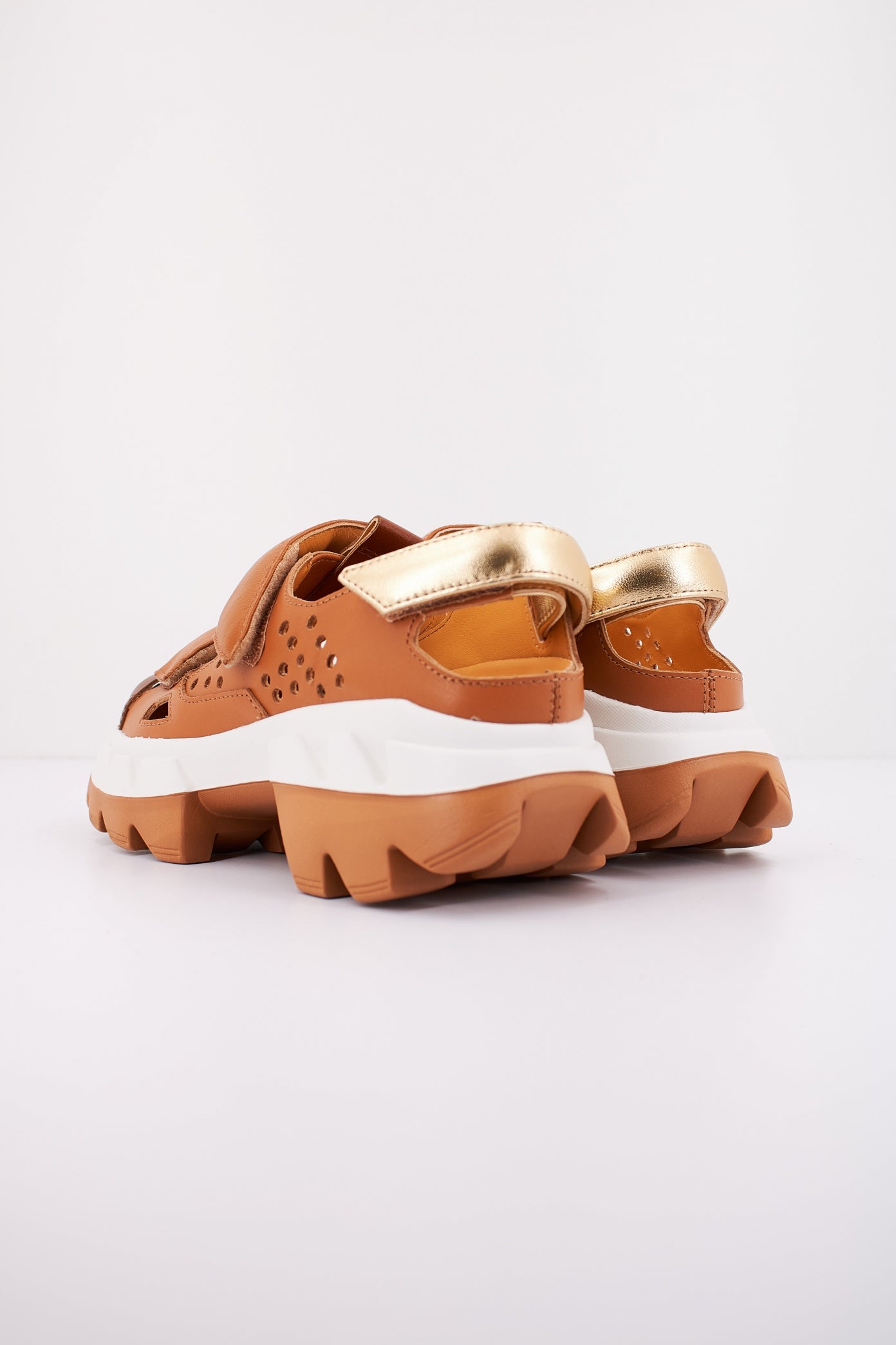 CCCCEES ARKO SAND en color MARRON  (3)