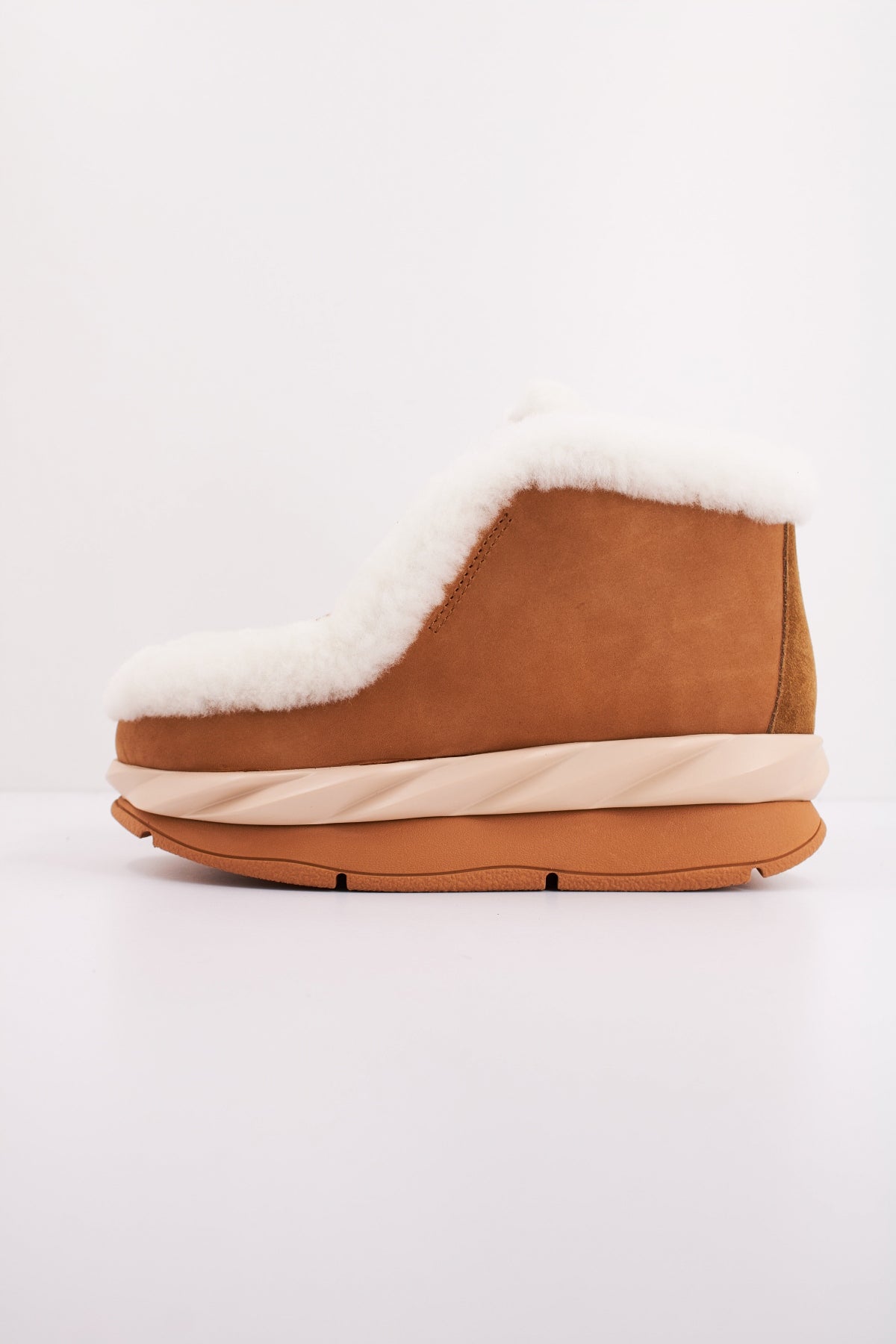 CCCCEES MELLOW MONTA en color MARRON  (1)