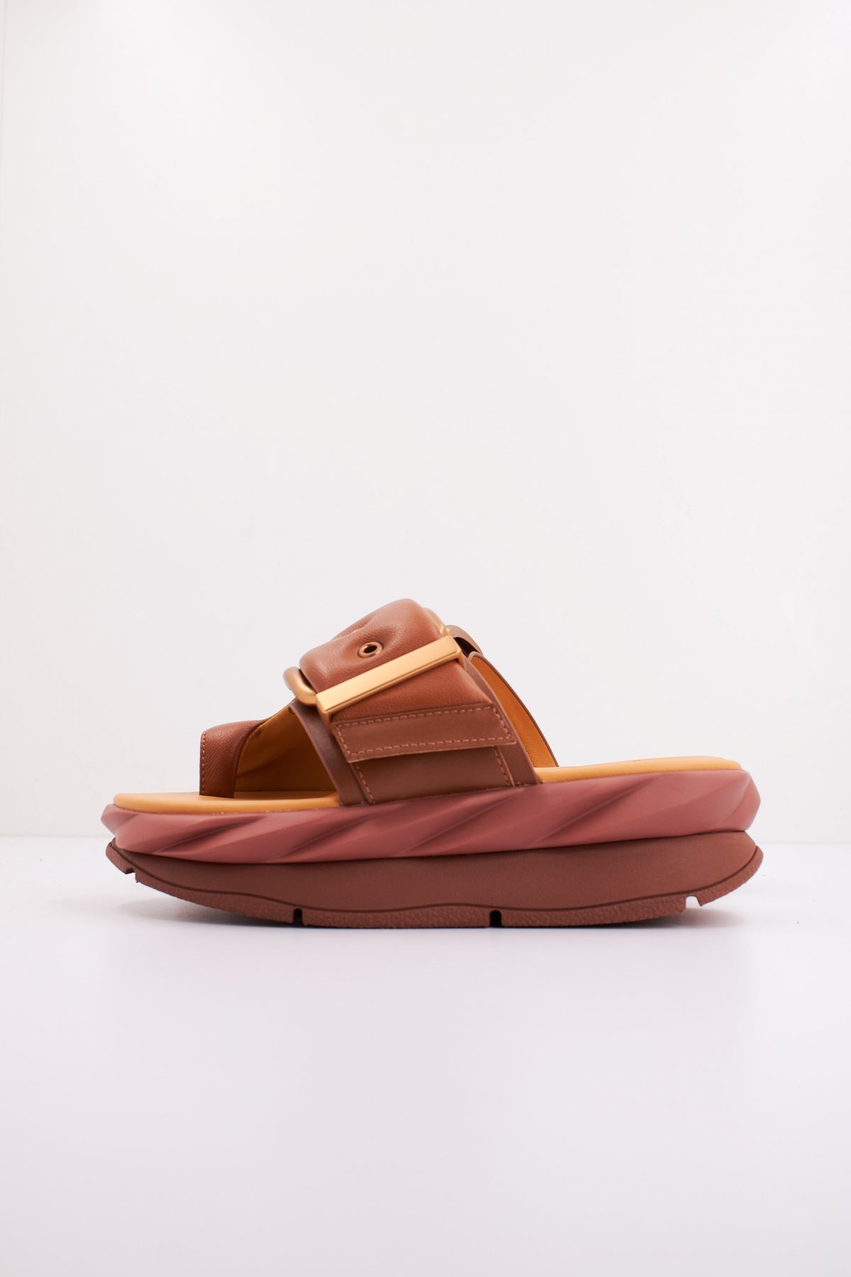 CCCCEES MELLOW GLOW en color MARRON  (1)