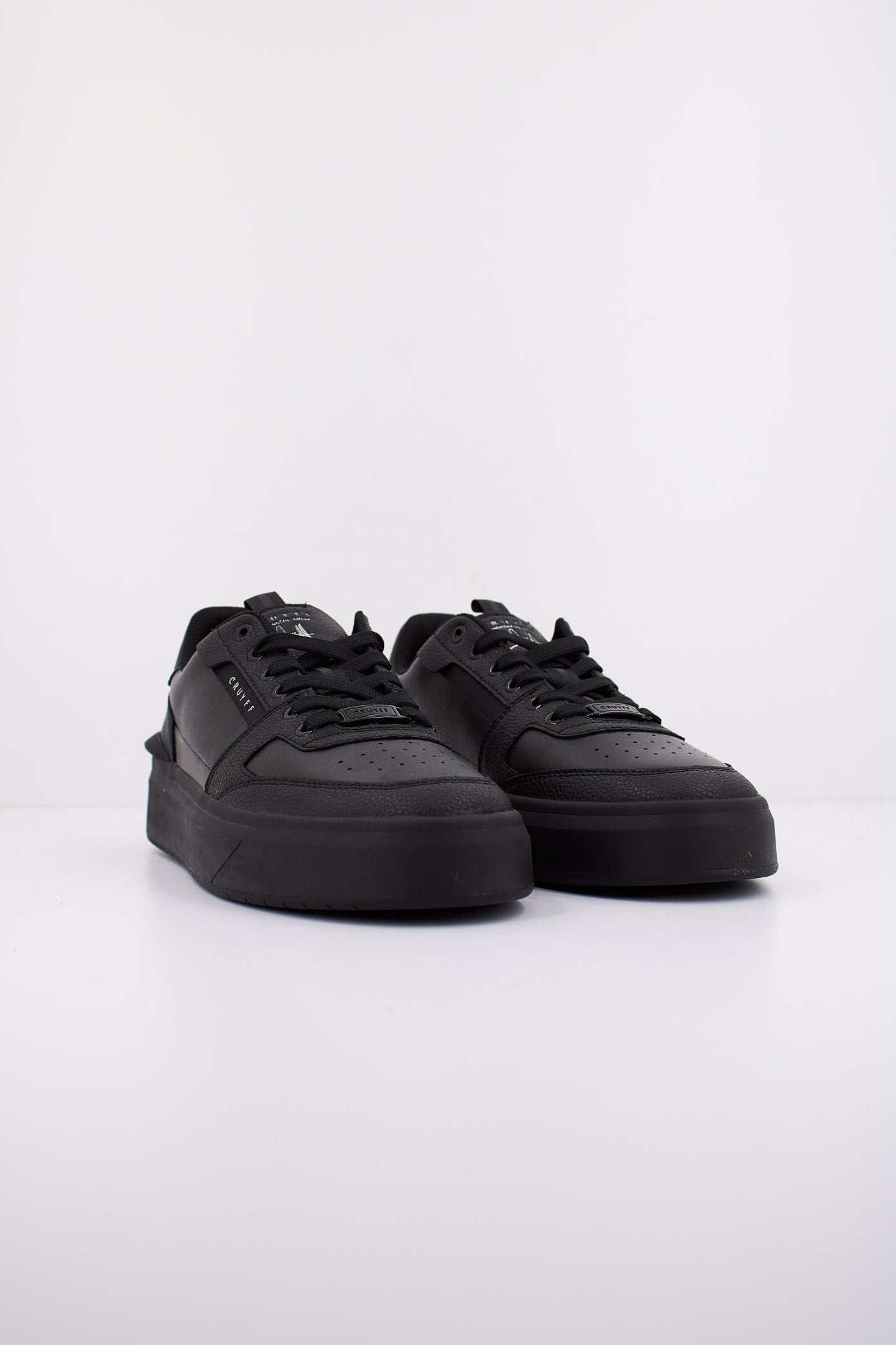 CRUYFF ENDORSED TENNIS en color NEGRO  (2)