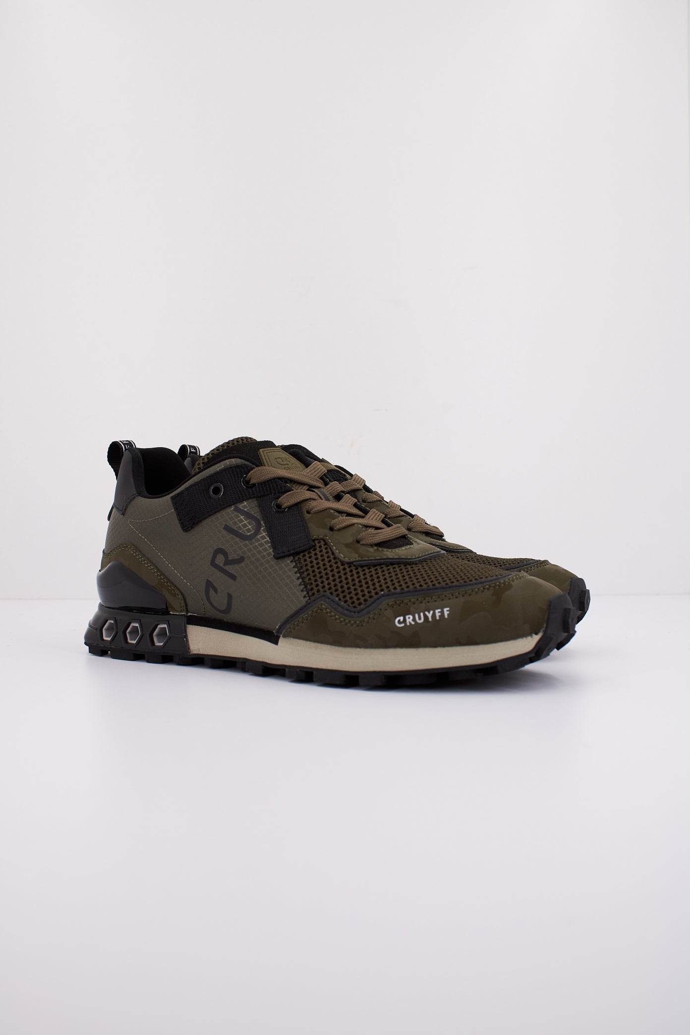 CRUYFF SUPERBIA en color VERDE  (2)